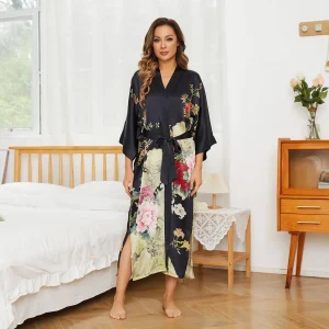 Túnica de kimono de seda con estampado floral Blassoms de peonía Basta de seda