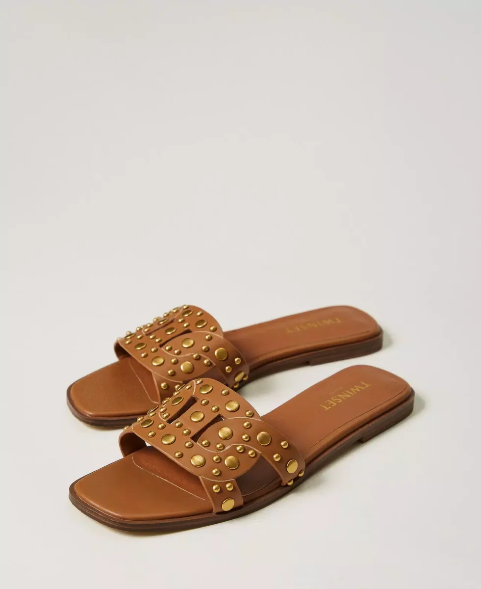Twinset sandalia de pala de piel con tachuelas - Imagen 3