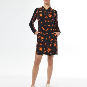 Arggido vestido recto negro y naranja