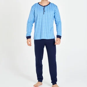 PIJAMA HOMBRE LARGO AZUL CIELO ESTAMPADO CON PANTALÓN MARINO