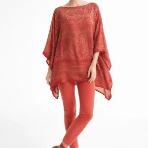 Caftán de semi seda estampado coral y beige