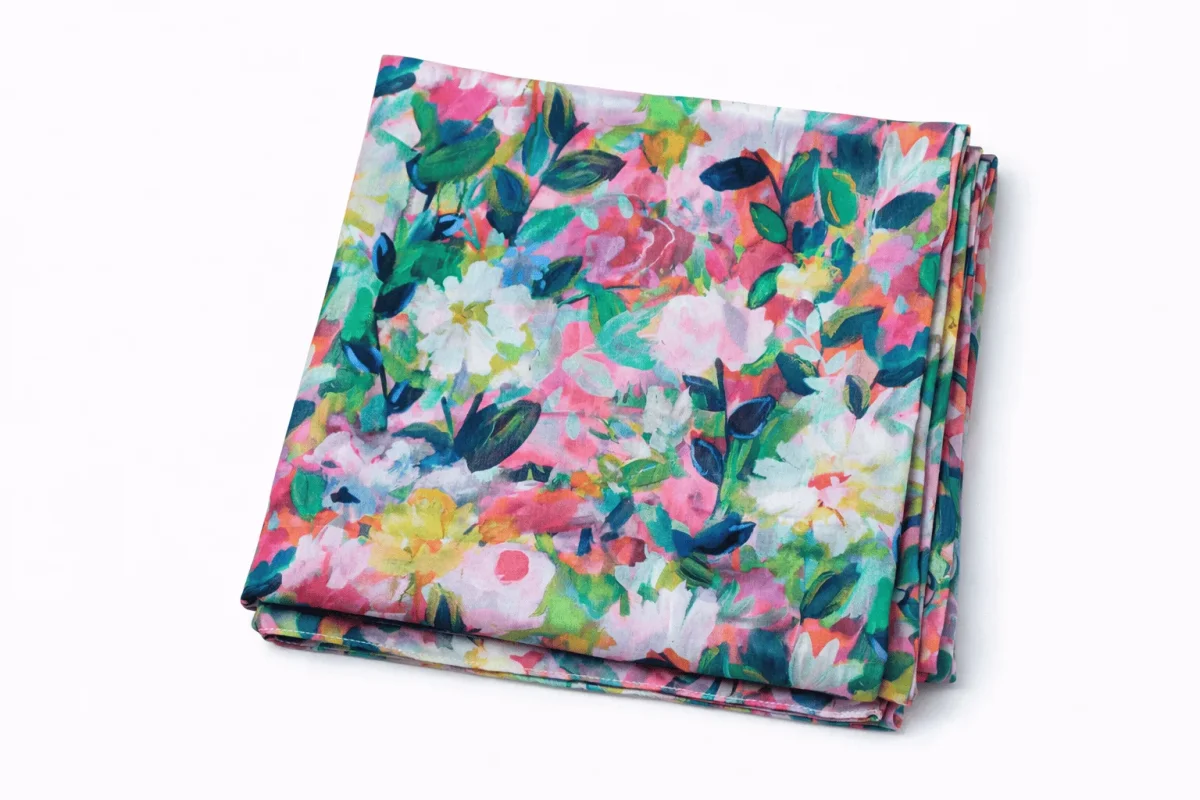 Fular de seda natural con forro reversible con forro de flores de colores - Imagen 5