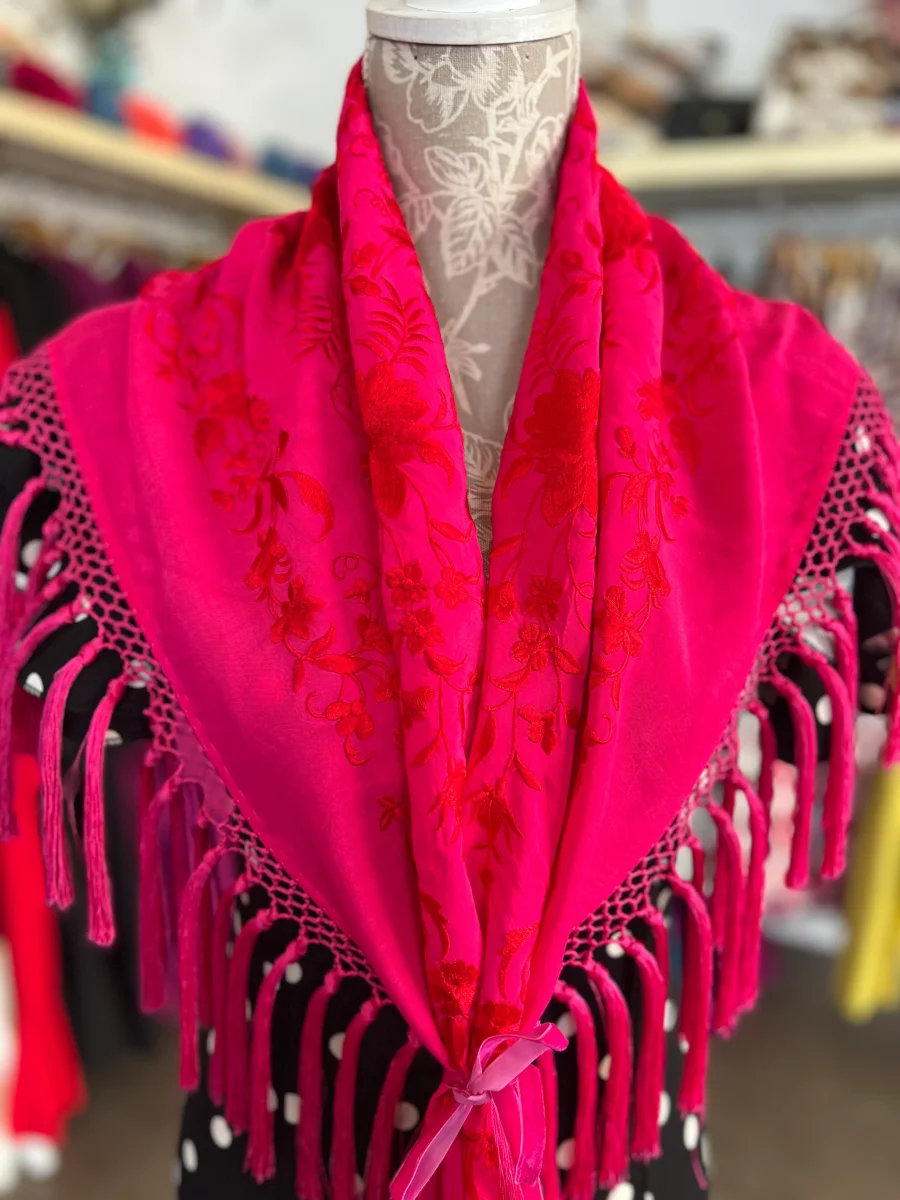 Mantón Cantillana Fucsia - Imagen 3
