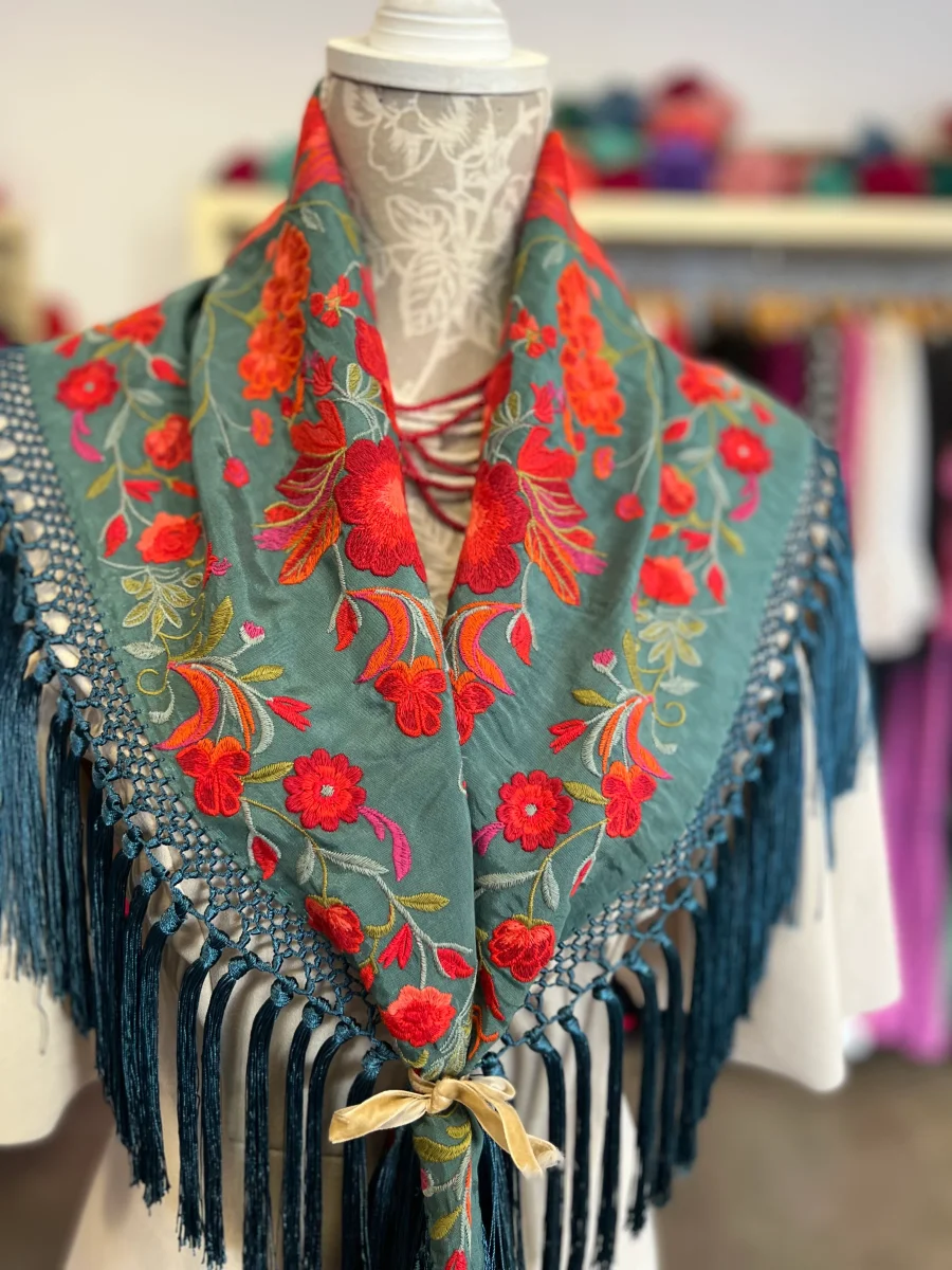 Mantón Cantillana Azul y Naranja - Imagen 3