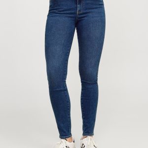 Vienna Skinny Jeans