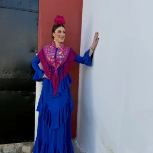 Traje flamenca Sevilla azul klein