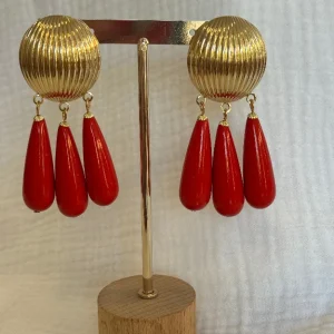 Pendiente botón rojo