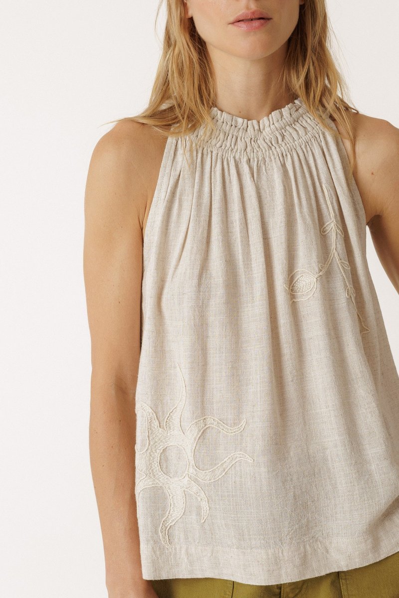 Indi&Cold top halter bordado - Imagen 6