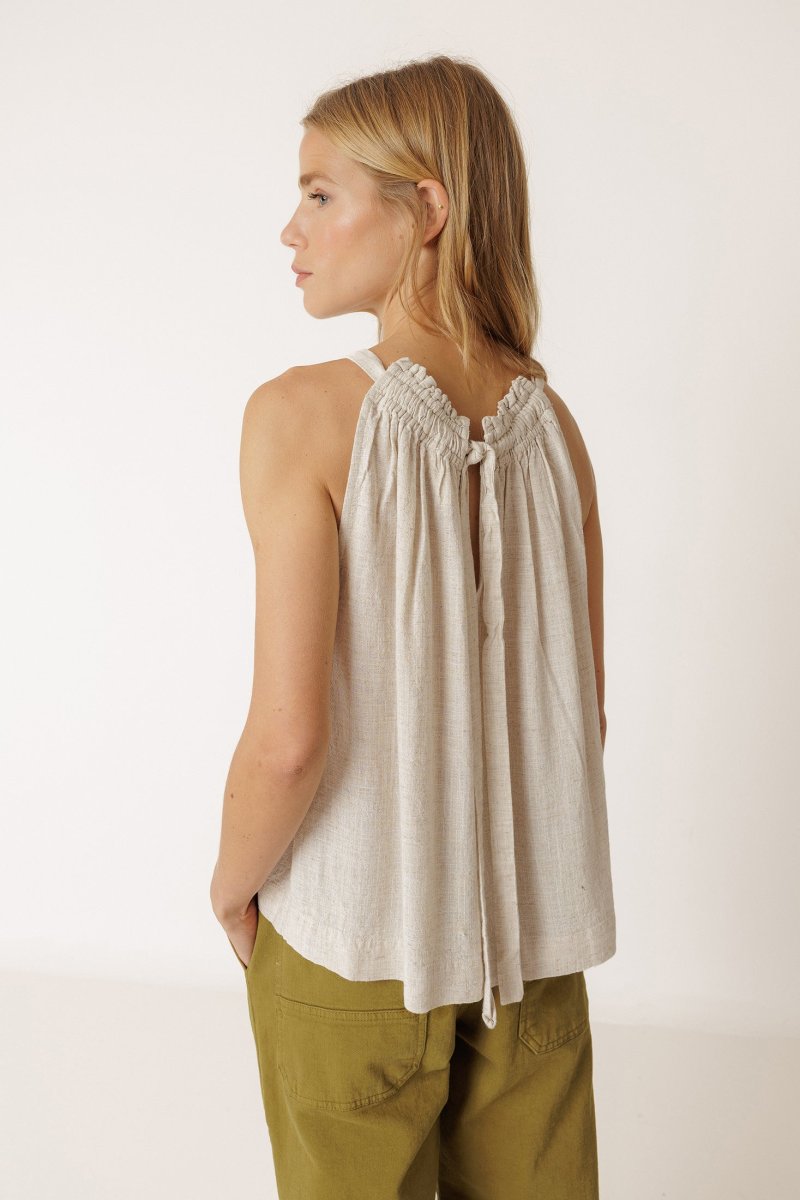 Indi&Cold top halter bordado - Imagen 3