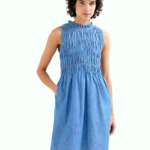 Vestido corto azul claro
