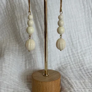 Pendiente Pastora Beige