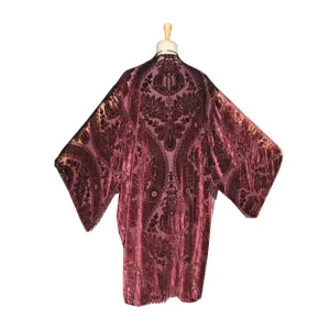 Kimono de terciopelo devore granate