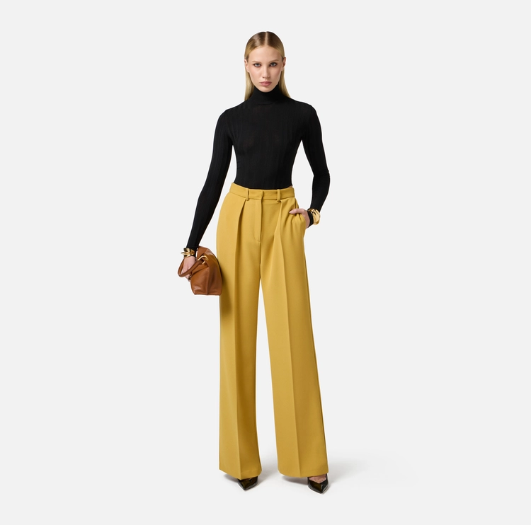 Elisabetta Franchi pantalon de crepe ligero con cinturon - Imagen 5