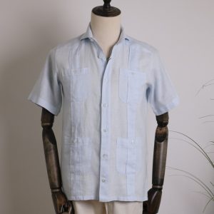 Guayabera manga corta azul claro