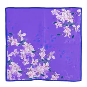 Pañuelo de seda 52×52 cm violeta y flores blancas rosas