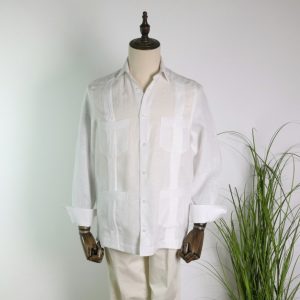 Guayabera con jaretas plisadas lino blanco