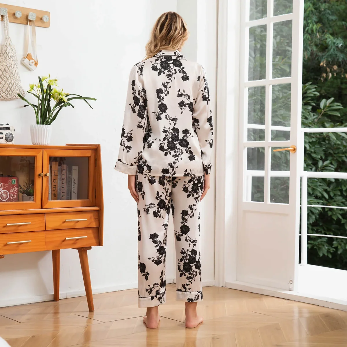 Pijamas de seda con estampado de rosas para mujer Pijamas de seda con estampado floral - Imagen 4
