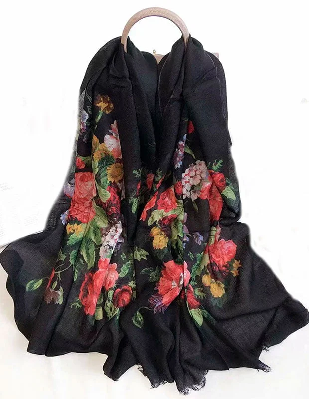 Bufanda de lana fina estampada «Flores negra» - Imagen 2