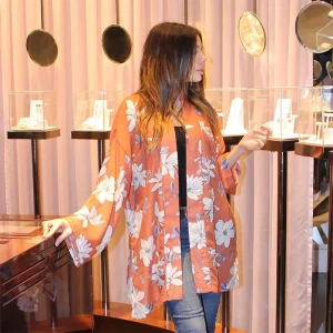 KIMONO FLORES TEJA