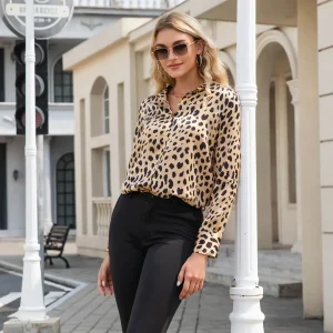 Blusa de seda con estampado de leopardo Camisa con botones de seda Blusas de seda para mujer