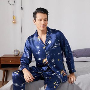Men estampados de galaxias largas juego de pijama de seda seda de lujo
