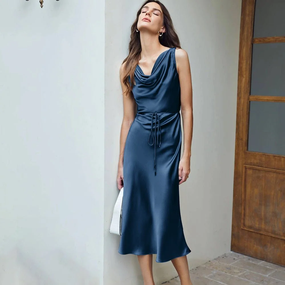 Vestidos de seda de lujo Vestido midi de seda sin mangas con cuello vuelto - Imagen 4