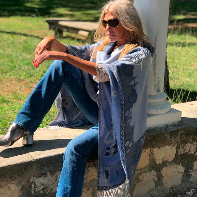Poncho o capa de mujer reversible Flores azul - Imagen 3