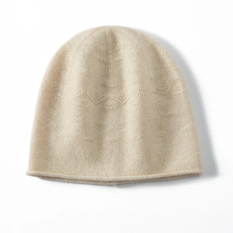Gorro de crochet de pura cachemira con borde enrollado con patrón de textura sutil - Imagen 2