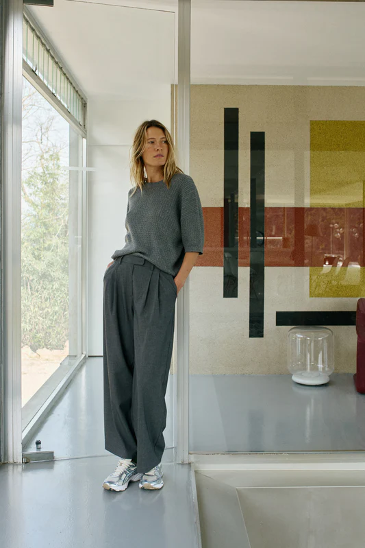 Indi&Cold pantalon vestir pinzas marengo