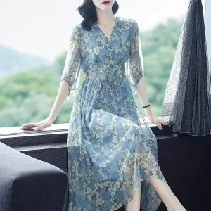 Vestido midi de seda floral azul para mujer Vestido largo de seda con botones en la parte delantera