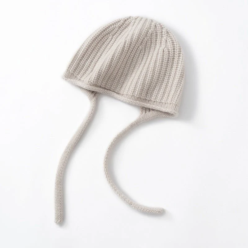 Gorro de invierno de punto acanalado con orejeras de pura cachemira y cordones para atar - Imagen 3