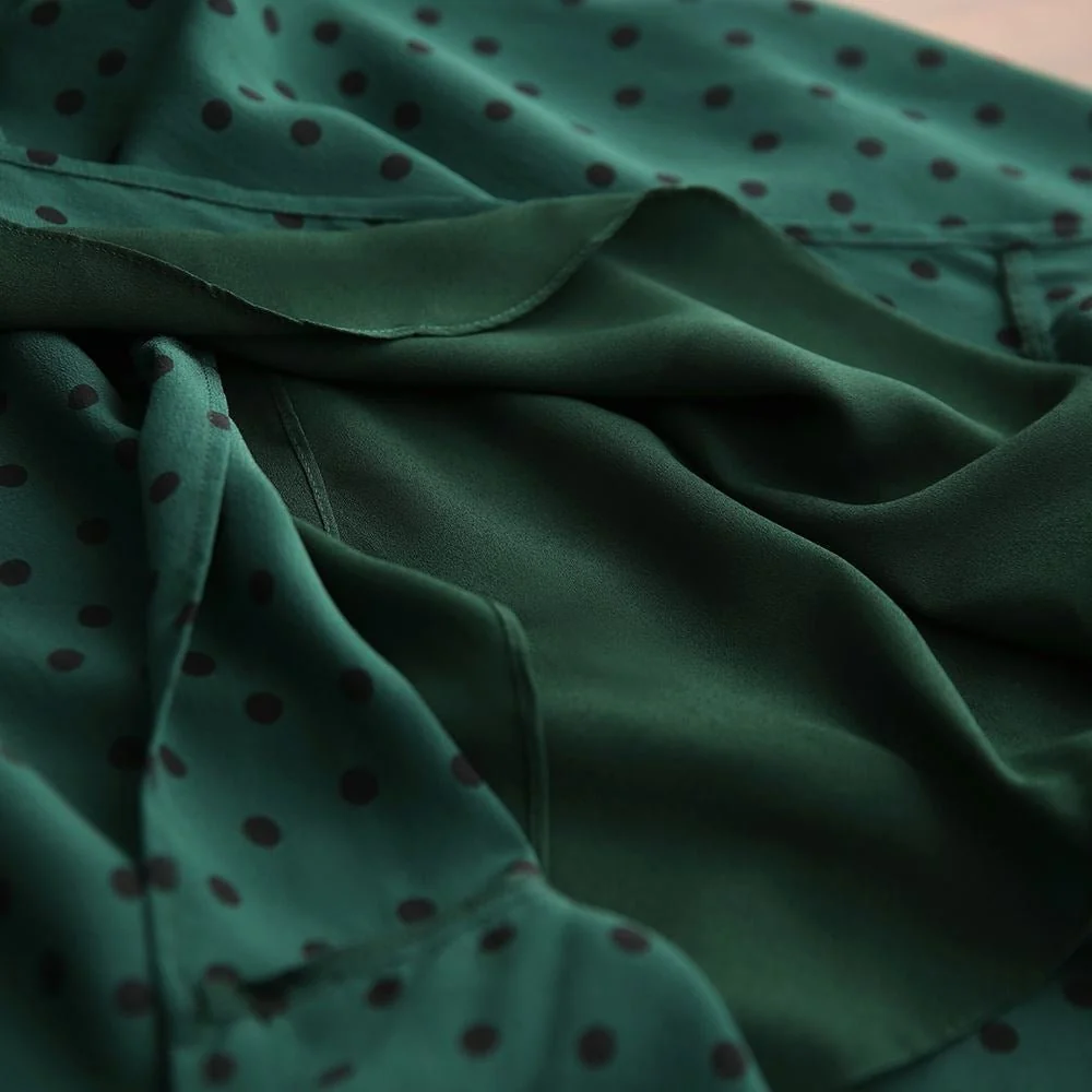 Vestido cruzado de seda con lunares para mujer Vestido midi de seda con cuello en V y mangas con volantes - Imagen 4