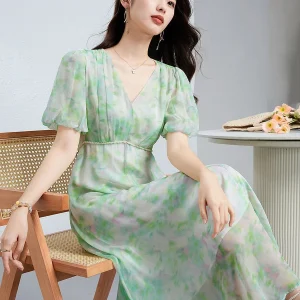 Vestido floral de seda para mujer Vestido midi de seda con cuello en V Falda fluida de manga corta