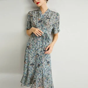 Vestido midi cruzado de seda para mujer Vestido de seda azul con dobladillo con volantes y motivo de abanico