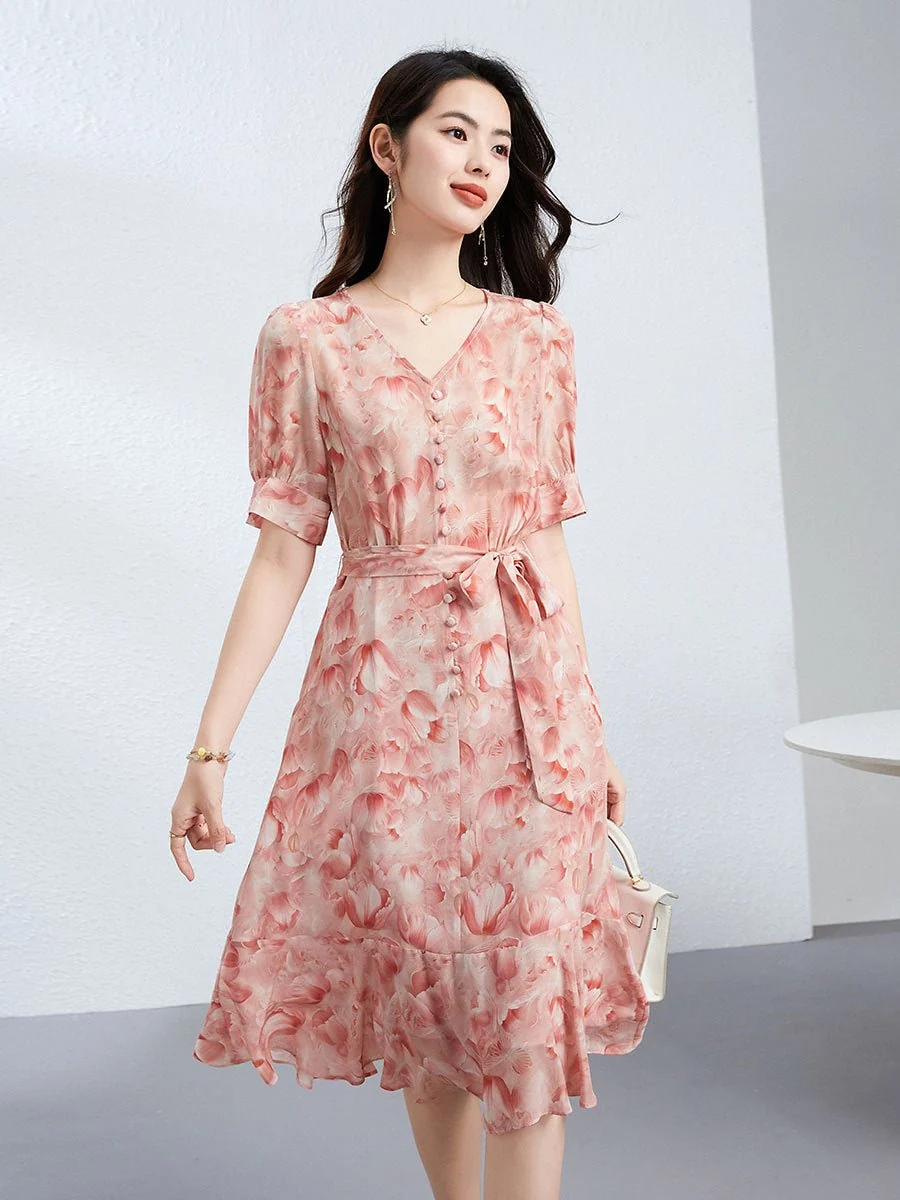 Agua para mujerescolor Vestido de seda estampado con bajo de volantes y escote en V. Vestido midi de seda con cinturón. - Imagen 3