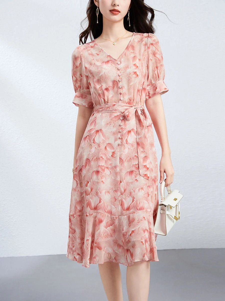 Agua para mujerescolor Vestido de seda estampado con bajo de volantes y escote en V. Vestido midi de seda con cinturón. - Imagen 4